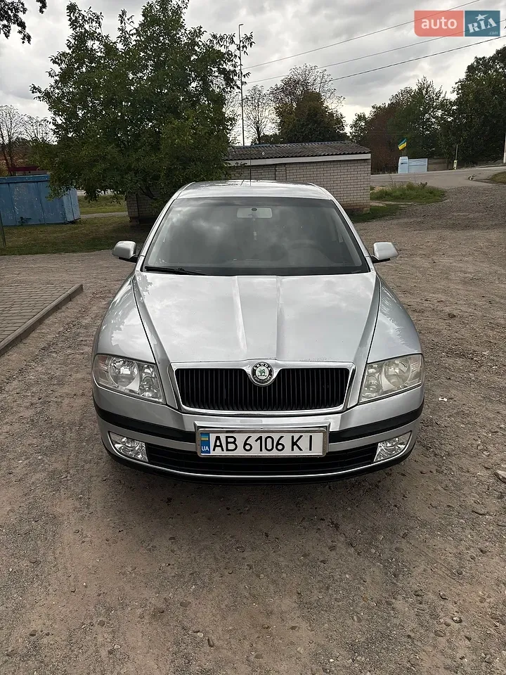 Skoda Octavia 2008 photo 2