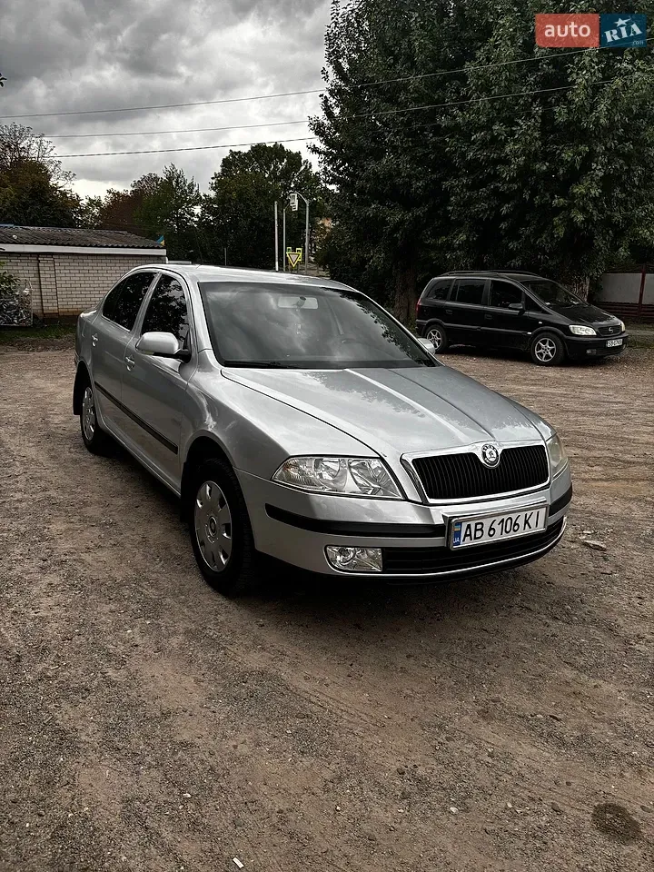 Skoda Octavia 2008 photo 3