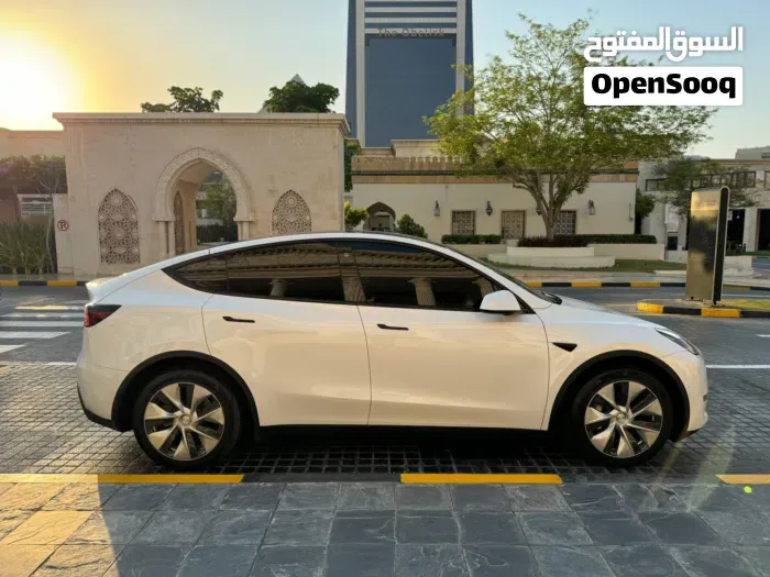 Tesla Model Y 2022 photo 3