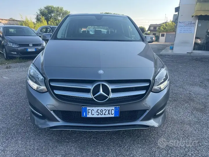 Mercedes-Benz B 2016 photo 2