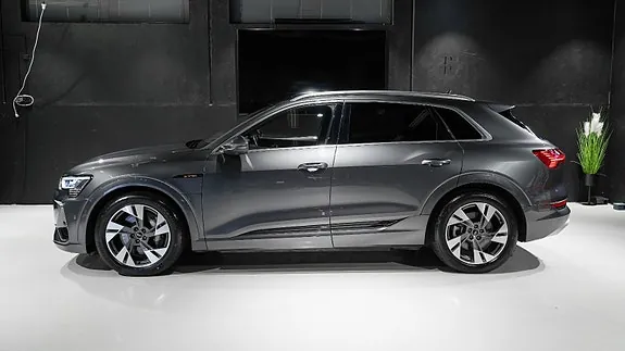 Audi E-Tron 2022 photo 3