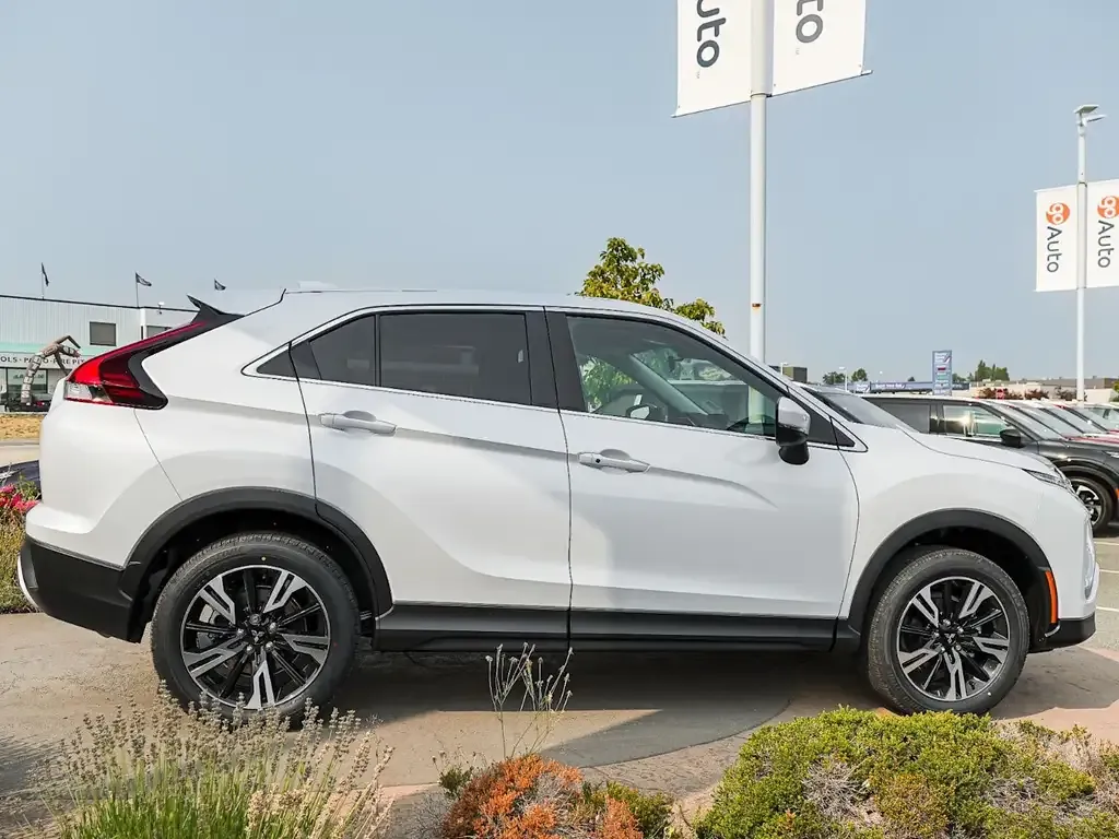 Mitsubishi Eclipse Cross 2026 photo 5