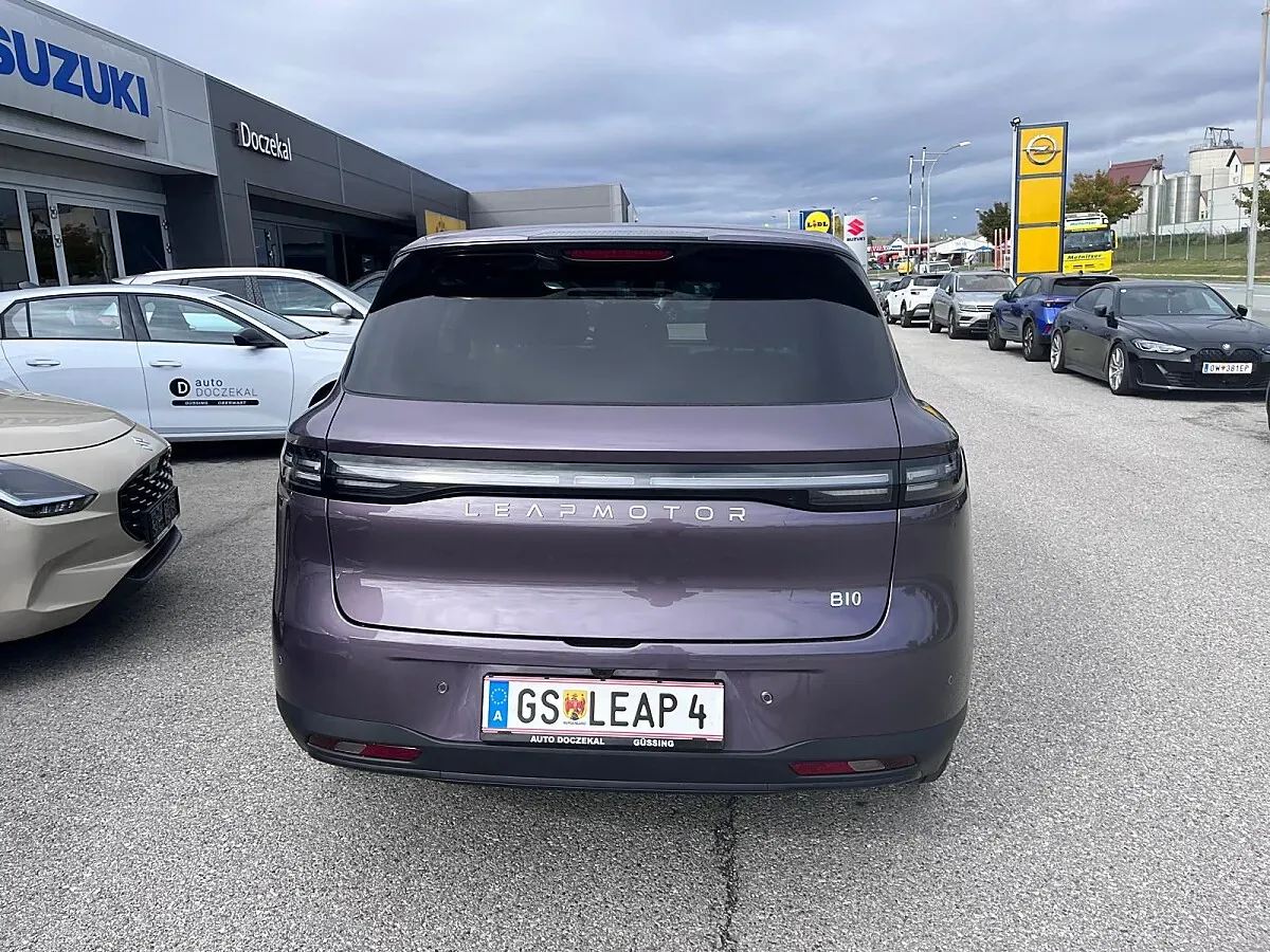 Leapmotor B10 2026 photo 3