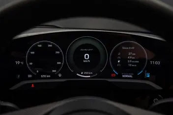 Porsche Taycan 2025 photo 5
