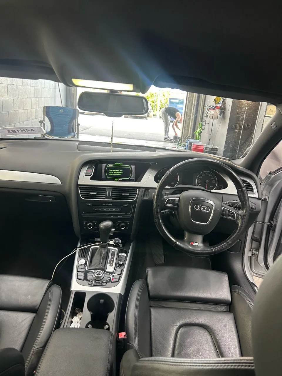 Audi A4 2010 photo 4