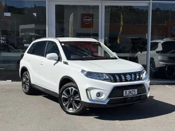 Suzuki Vitara 2025 photo 2