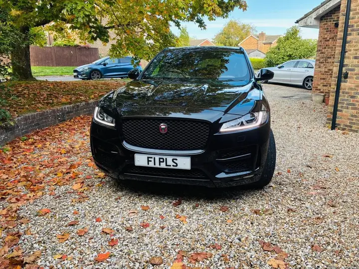 Jaguar F-Pace 2018 photo 4