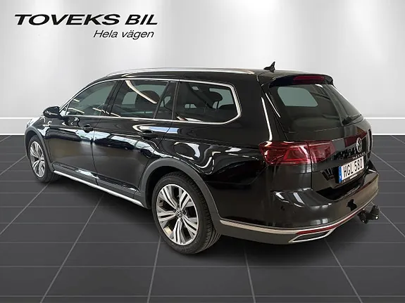 Volkswagen Passat Alltrack 2023 photo 5