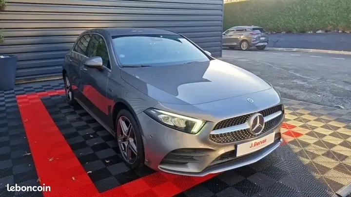 Mercedes-Benz A-Class 2021 photo 3