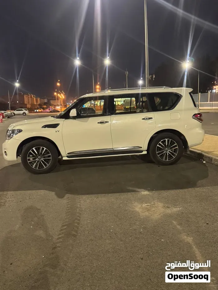 Nissan Patrol 2015 photo 4