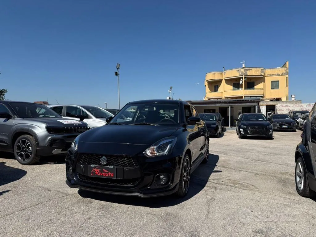 Suzuki Swift 2022 photo 2