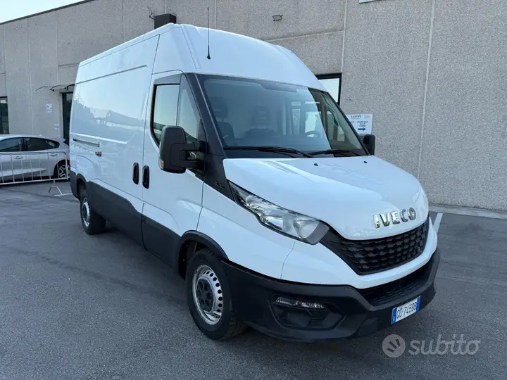 Iveco Daily 2020 photo 5