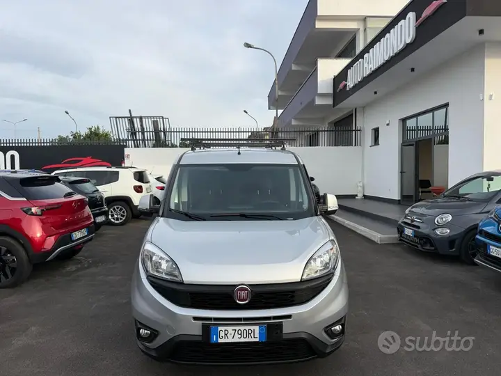 Fiat Doblo 2017 photo 2