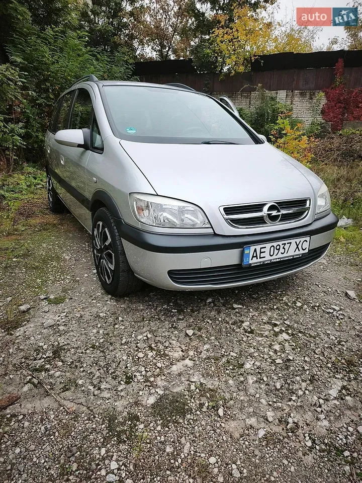 Opel Zafira 2004 photo 3
