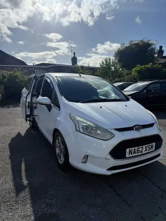 Ford B-Max 2012 photo 3