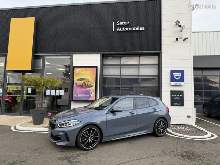 BMW 1 Series 2024 photo 3