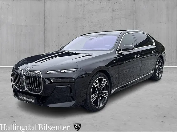 BMW I7