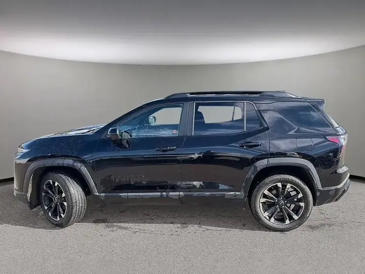 Chevrolet Equinox 2025 photo 3