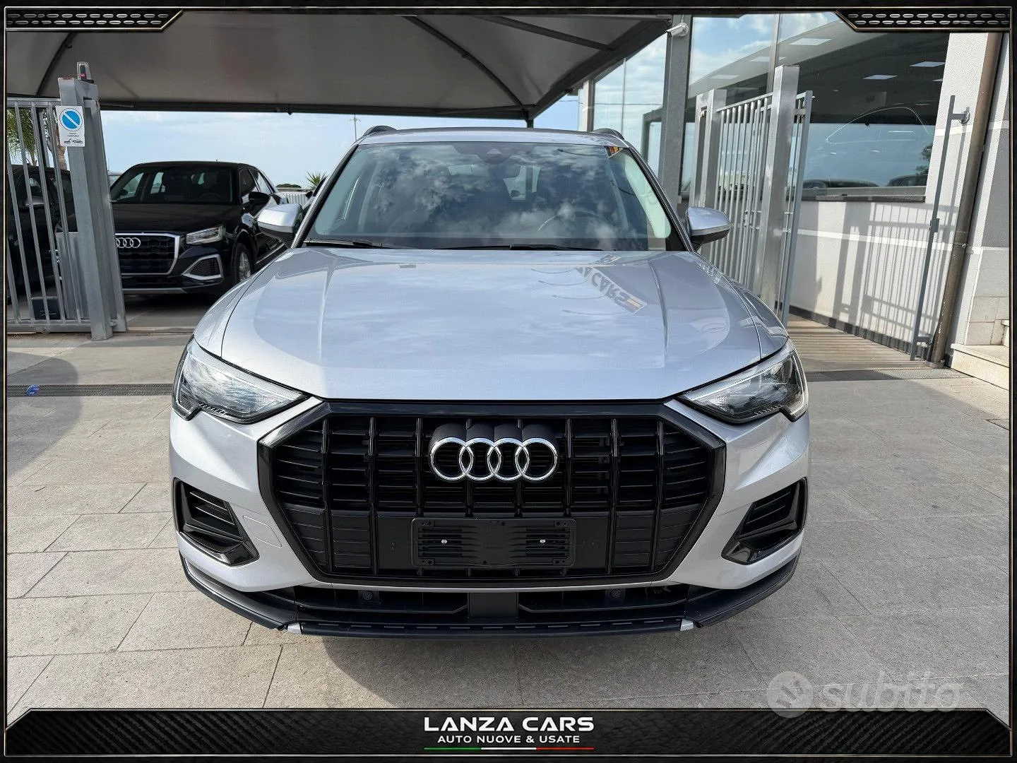 Audi Q3 2022 photo 2