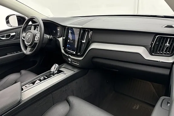 Volvo Xc60 2022 photo 4