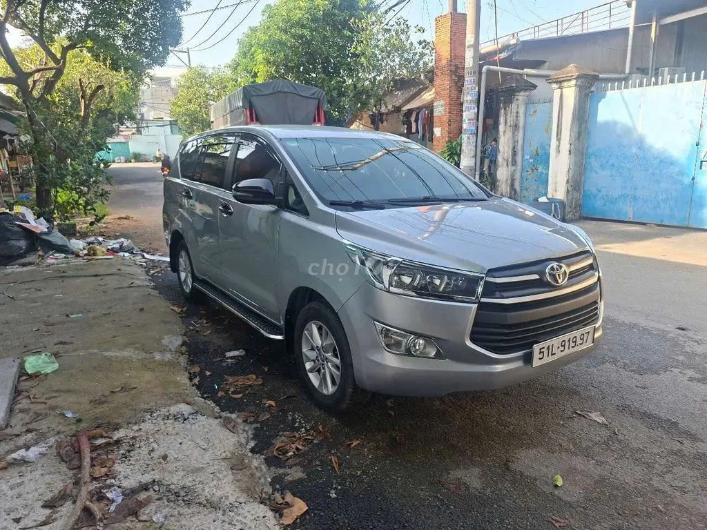 Toyota Innova 2019 photo 2
