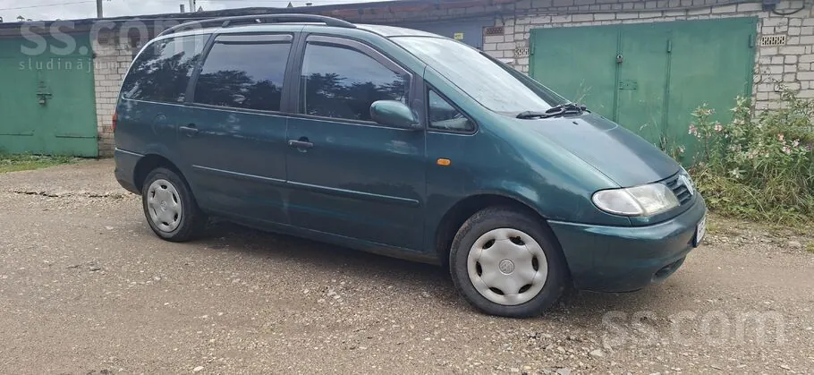 Volkswagen Sharan 1998 photo 4