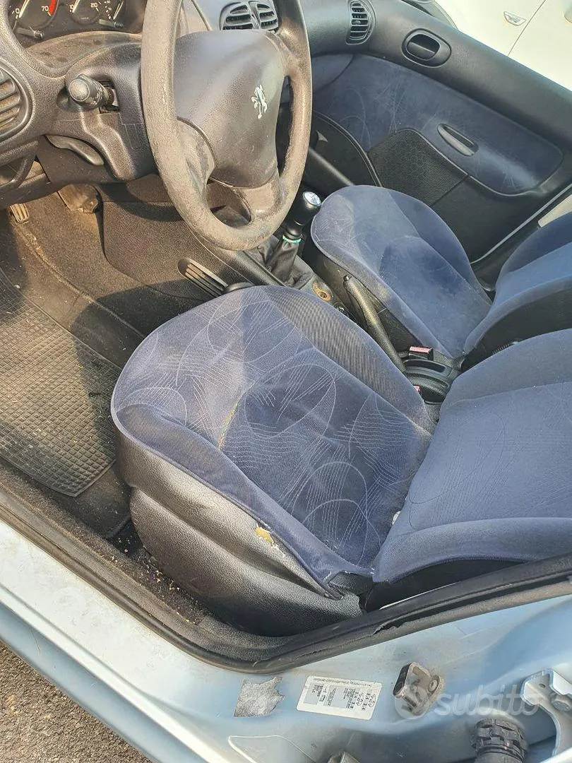 Peugeot 206 2002 photo 4