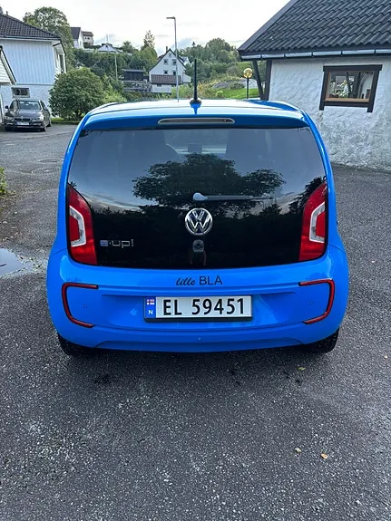 Volkswagen E-Up! 2015 photo 5