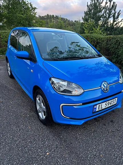 Volkswagen E-Up! 2015 photo 3