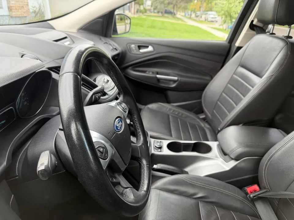 Ford Escape 2013 photo 3