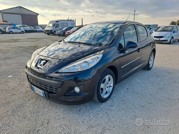 Peugeot 207