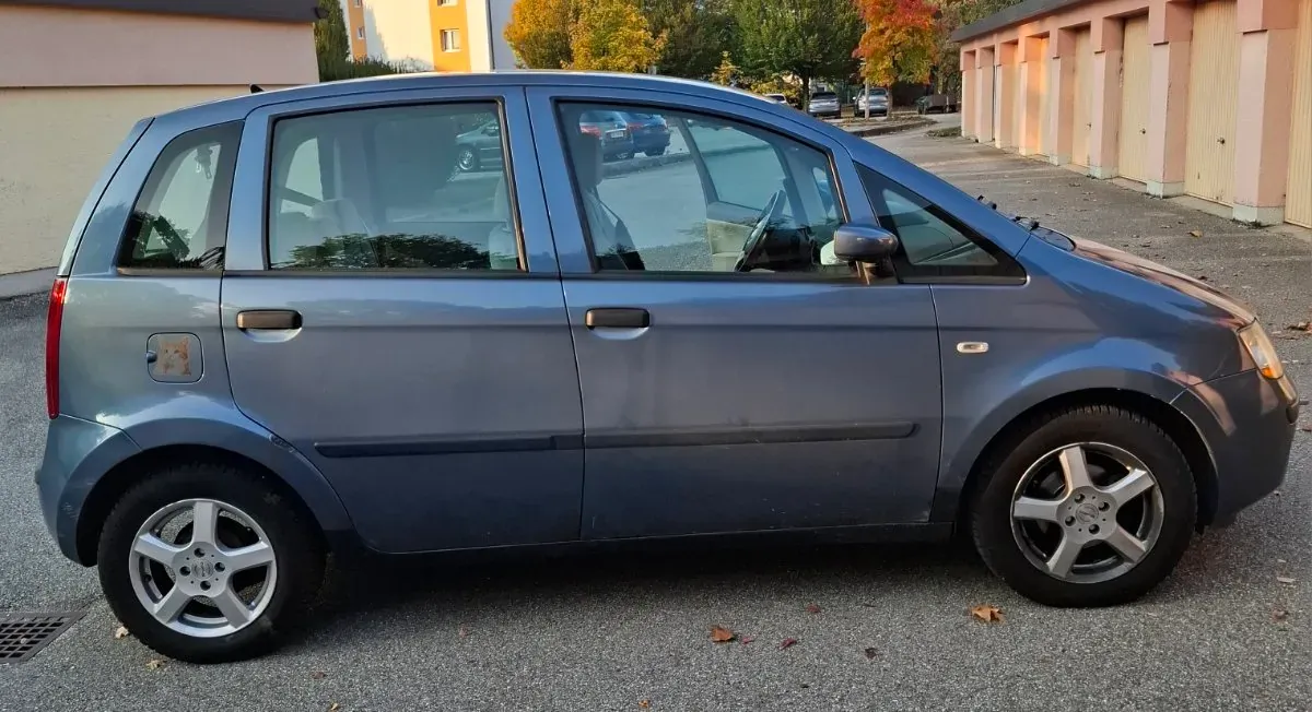 Fiat Idea 2004 photo 2