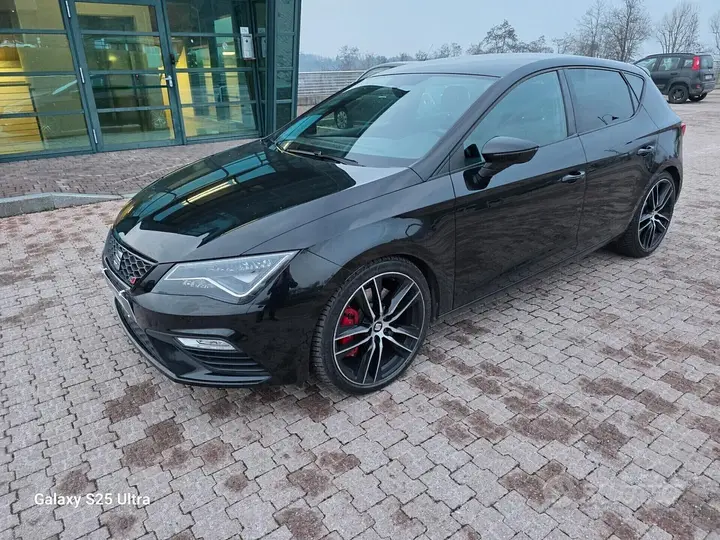 Seat Leon 2017 photo 2
