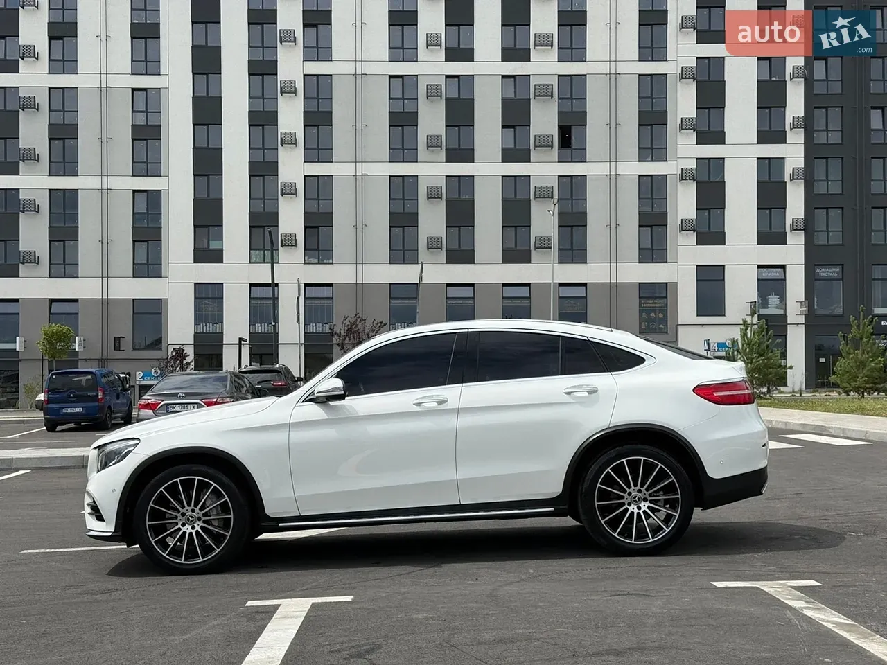 Mercedes-Benz Glc-Class 2017 photo 3