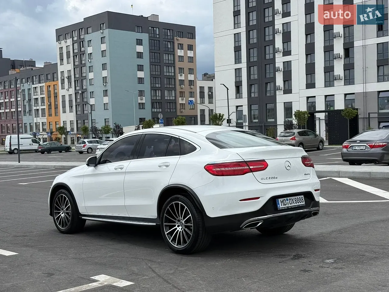 Mercedes-Benz Glc-Class 2017 photo 2