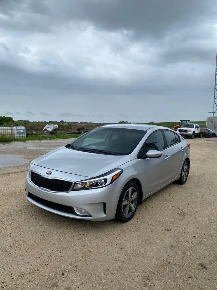 Kia Forte 2018 photo 4
