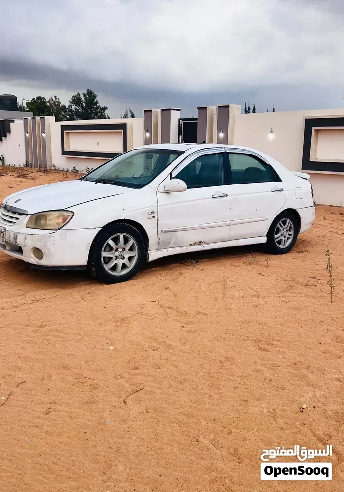 Kia Spectra 2005 photo 3