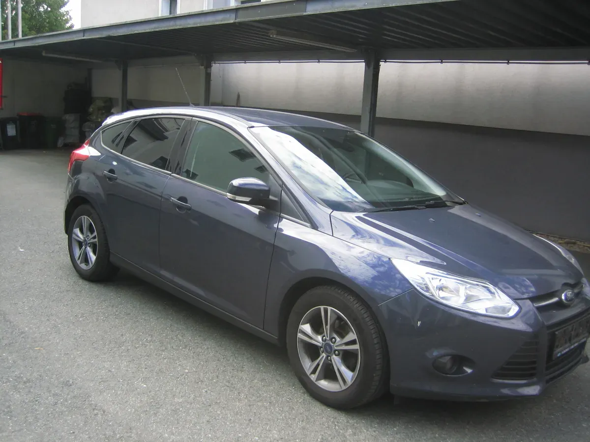 Ford Focus 2013 photo 2