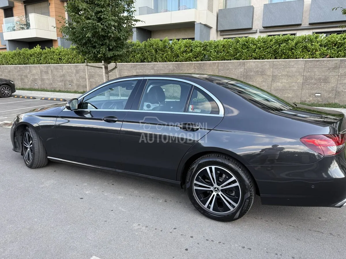Mercedes-Benz E 220 2020 photo 3