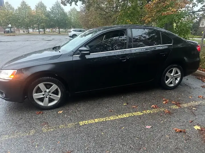 Volkswagen Jetta 2011 photo 4