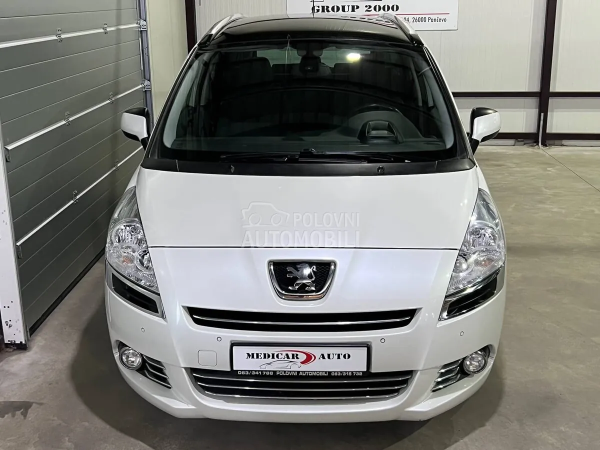 Peugeot 5008 2013 photo 4