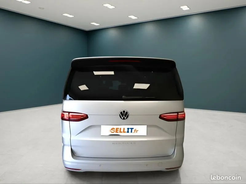 Volkswagen Multivan 2023 photo 3