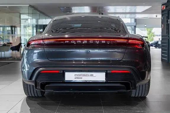 Porsche Taycan 2020 photo 4