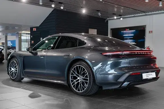 Porsche Taycan 2020 photo 3