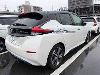 Nissan Leaf 2018 photo 3