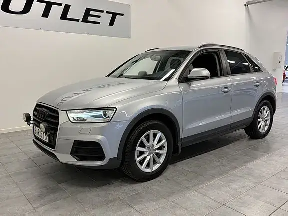 Audi Q3 2015 photo 2