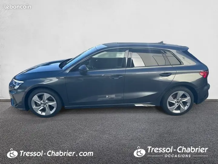 Audi A3 2020 photo 2
