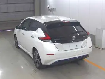 Nissan Leaf 2021 photo 3