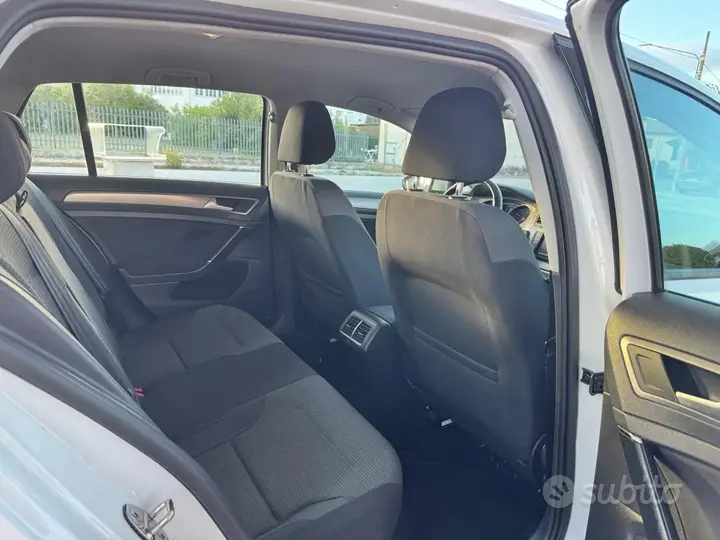 Volkswagen Golf 2015 photo 5
