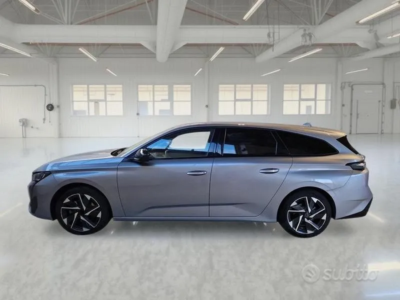 Peugeot 308 2023 photo 5